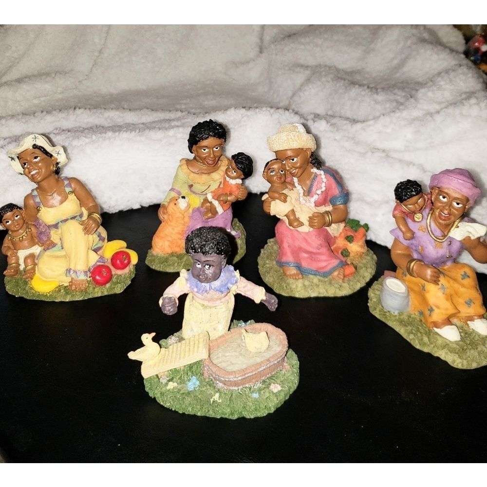 African American Figurines